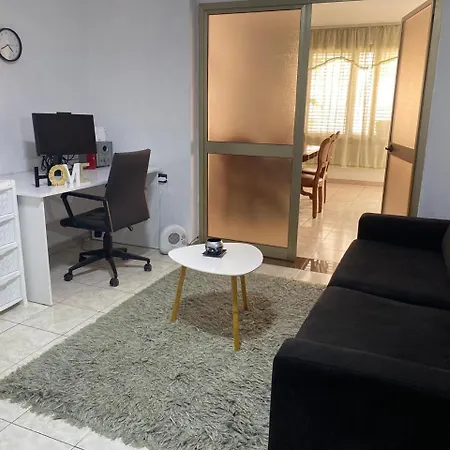 Apartment * 티라나