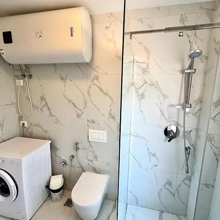 Tirana Apartment Apartmán *