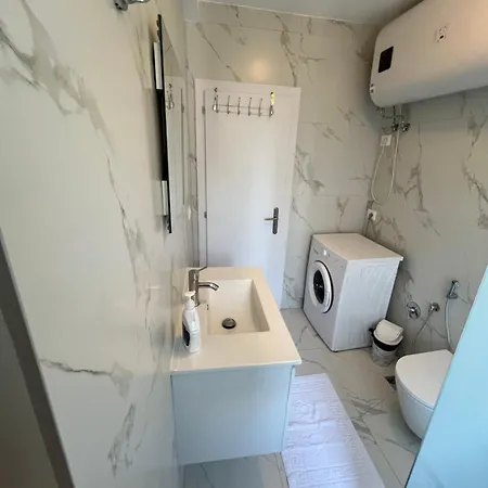 Apartmán Tirana Apartment *